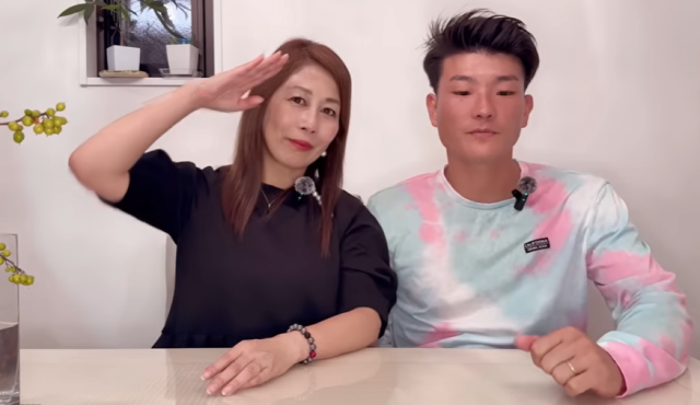 미도리(왼쪽)와 이사무(오른쪽)의 모습. 사진=이사무와미도리 유튜브 캡처