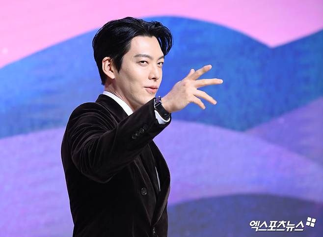 김우빈