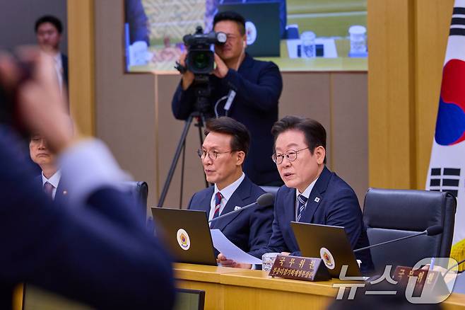 이재명 대통령이 16일 세종시 정부세종청사에서 열린 제42회 국무회의에서 발언하고 있다. (대통령실 제공. 재판매 및 DB 금지) 2025.9.16/뉴스1 ⓒ News1 허경 기자
