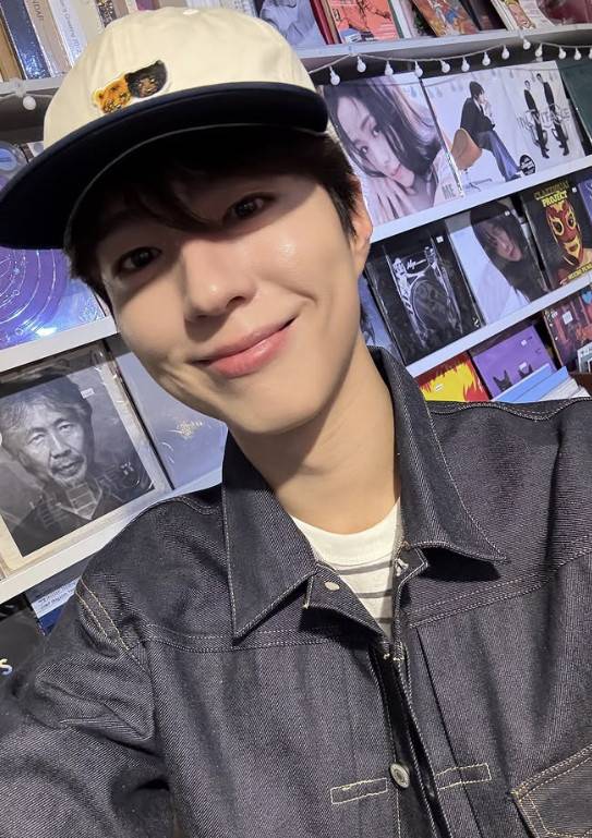 박보검 소셜 계정 캡처