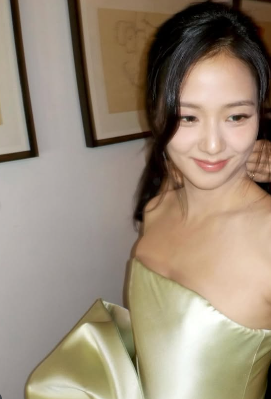 블랙핑크 지수. SNS캡처