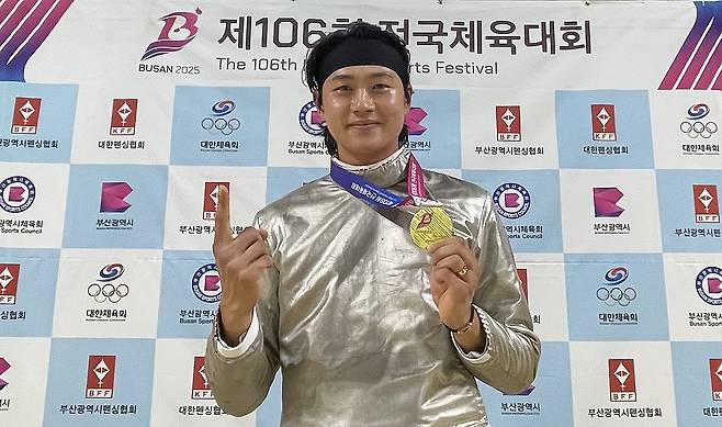 25일 개인전 우승 당시 오상욱 [대한펜싱협회 제공. 재판매 및 DB 금지] photo@yna.co.kr