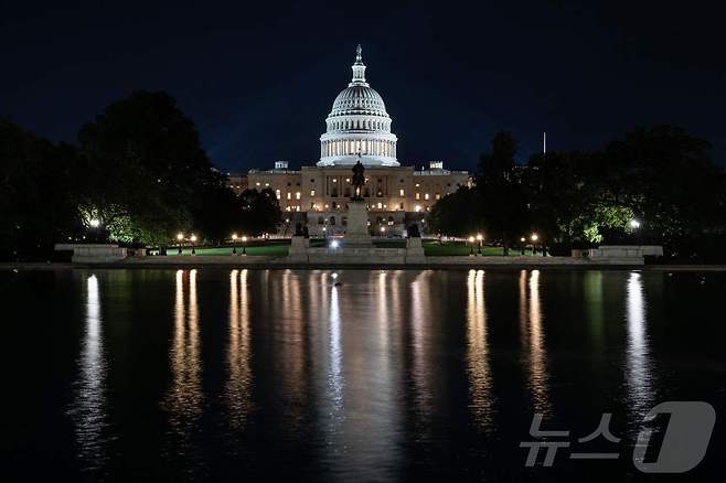 미국 상원에서 7주 짜리 임시예산안이 부결되면서 미국 연방정부 셧다운(일시적 업무정지) 상태가 시작됐다. 2025.10.1. ⓒ AFP=뉴스1