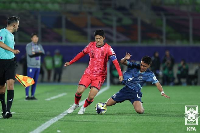 이창원 감독이 이끄는 20세 이하 한국축구대표팀이 10명이 뛴 파라과이를 상대로 무승부를 거뒀다. 사진은 20세 이하 대표팀에서 활약 중인 김태원의 모습. /사진=대한축구협회(KFA) 제공