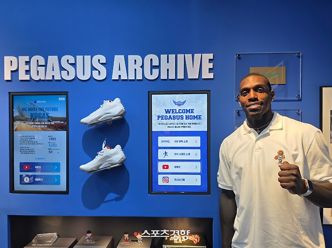 라건아가 대구실내체육관 인근 클럽하우스에서 대구 한국가스공사에서 활약을 다짐하고 있다. 황민국 기자