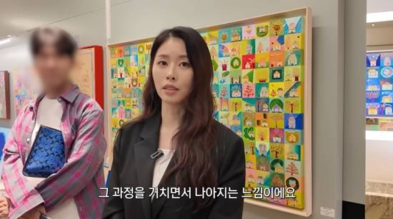 서동주가 부친과 관련된 그림을 설명하고 있다. 사진=유튜브 채널 '서동주의 '또.도.동''