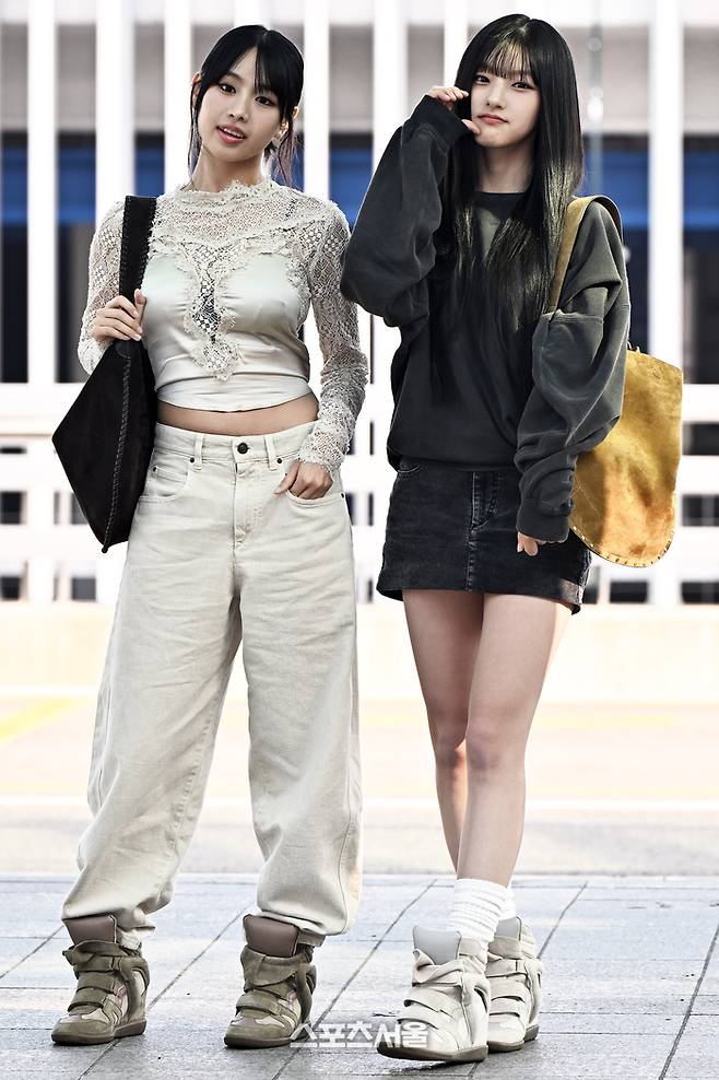 키스오브라이프(KISS OF LIFE)의 나띠와 하늘(오른쪽). 이주상기자 rainbow@sportsseoul.com