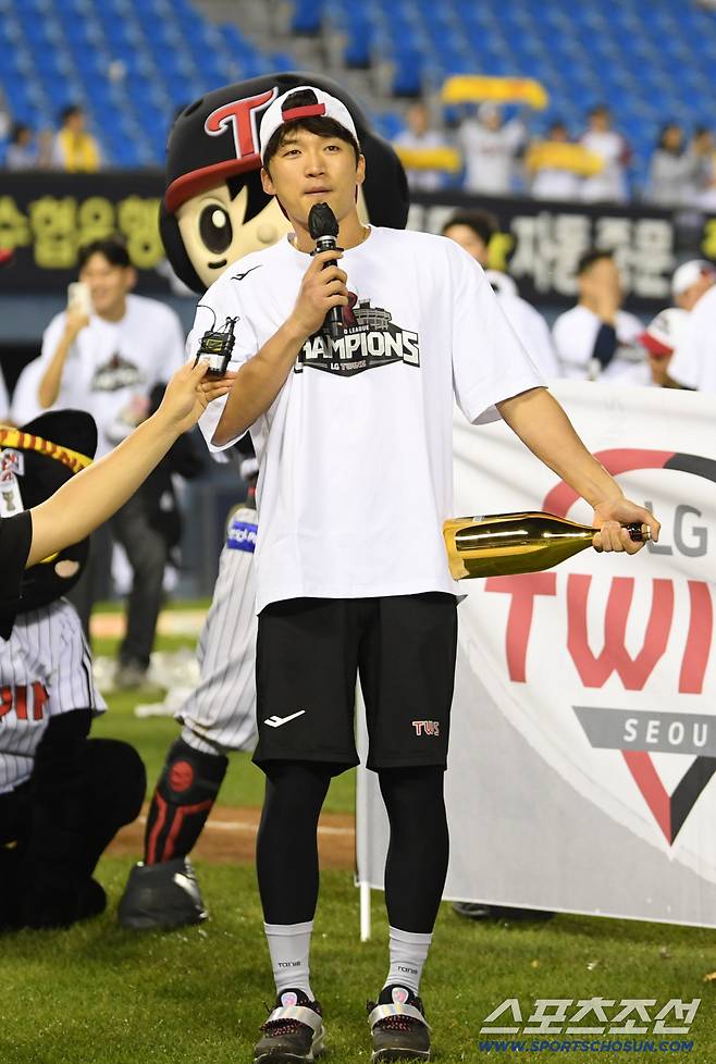 1일 잠실구장에서 정규리그 우승을 확정 지은 LG 트윈스 박해민이 기뻐하고 있다. 잠실=박재만 기자 pjm@sportschosun.com/2025.10.01/