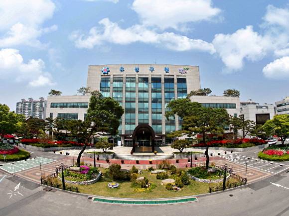 대전유성구청사 전경 [사진=대전유성구]