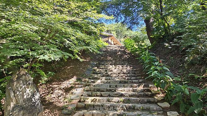 봉정사 영산암 가는 길