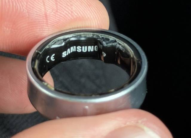 테크 유튜버 다니엘 로타르가 엑스(X·구 트위터)를 통해 공개한 갤럭시 링. 사진=다니엘 로타르 X계정 게시물 캡처