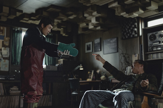 영화 ‘어쩔수가없다’ 스틸컷. CJ ENM 제공