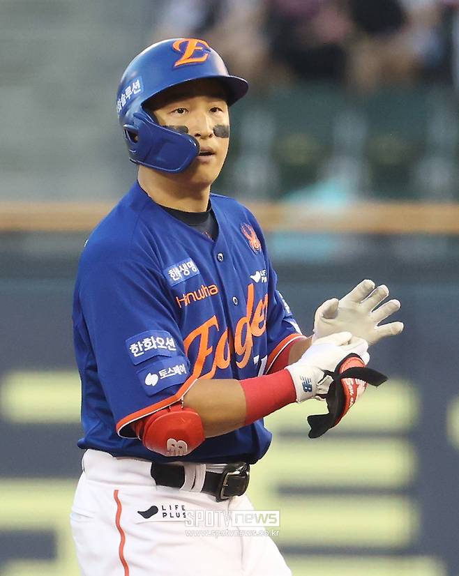 ▲ 가을 승부수로 영입한 손아섭의 공격 성적은 이적 전보다 떨어지는 편이다 ⓒ곽혜미 기자