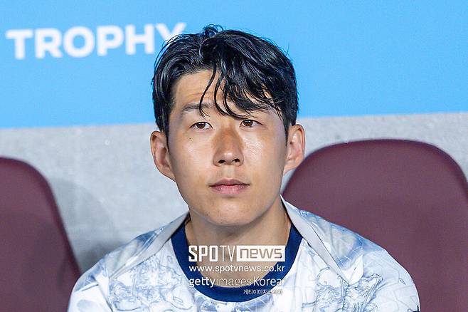 ▲ 북런던에서 10년을 헌신하며 수많은 전설적인 장면을 남긴 손흥민이 미국 메이저리그사커(MLS)에서 무자비한 득점 행진을 이어가자 영국 현지에서는 “토트넘이 손흥민을 붙잡았어야 했다”는 목소리가 커지고 있다.