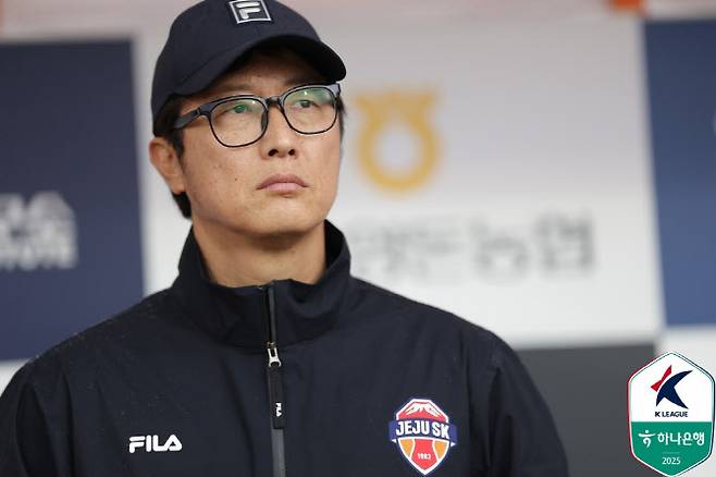 김정수 감독 대행. 사진=한국프로축구연맹