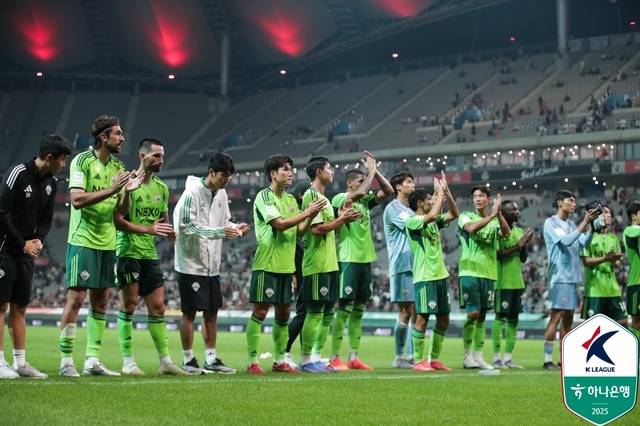 프로축구 전북 현대가 K리그1 자력 우승까지 승점 7을 남겨두고 있다. 한국프로축구연맹 제공