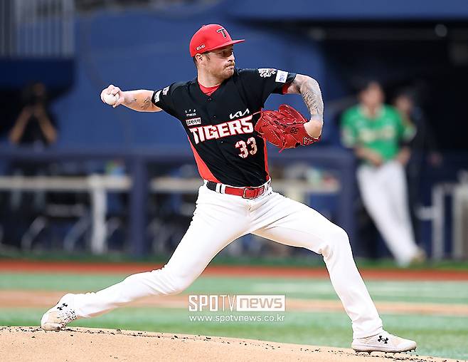 ▲ 올러는 올 시즌 세부 지표에 비해 평균자책점이 높았던 편으로, 내년에는 더 좋은 활약을 기대할 수도 있다는 평가다 ⓒ곽혜미 기자