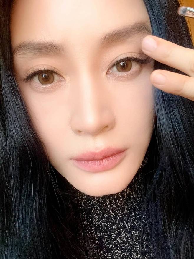 사진 = 김혜수 인스타그램