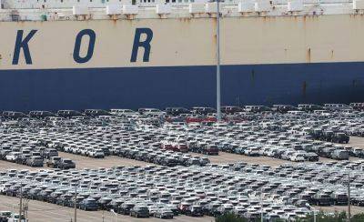 수출을 앞두고 대기 중인 자동차들. 연합뉴스