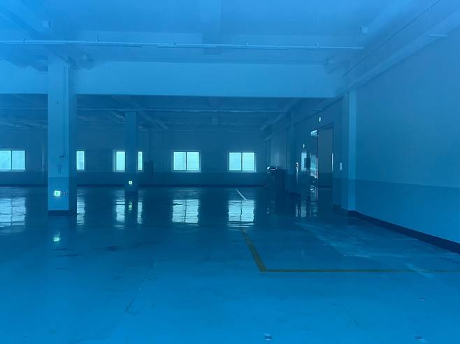 센시가 점자 프린터를 구축했던 파주 공장 내부가 텅 비어있다. /조선비즈