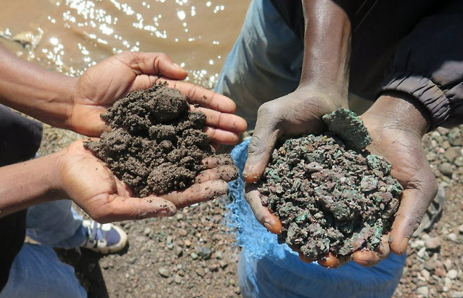 콜탄.[국제엠네스티 제공]