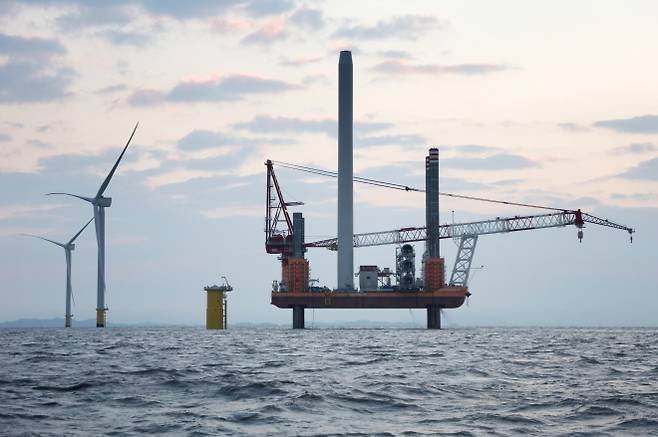 전남 신안군 자은도 해상풍력 발전단지 전경. 전남도 제공