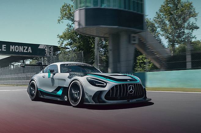 메르세데스-AMG GT2 에디션 W16