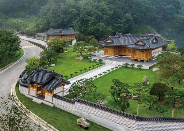 양산 한국궁중꽃박물관 전경.