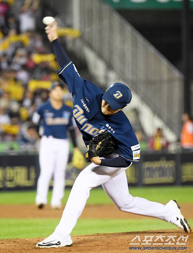 1일 잠실구장에서 열린 LG 트윈스와 NC 다이노스의 경기. NC 임지민이 역투하고 있다. 잠실=박재만 기자 pjm@sportschosun.com/2025.10.01/