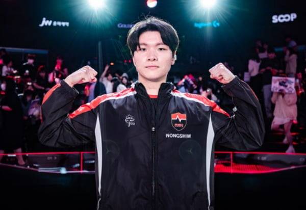 농심 레드포스 탑라이너 '킹겐' 황성훈 (LCK 제공)