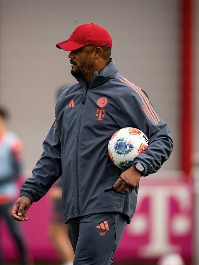 뱅상 콤파니 뮌헨 감독. /사진=바이에른 뮌헨 SNS
