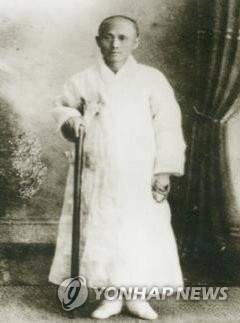 대종교의 창시자이자 항일 독립운동의 아버지로 불린 홍암(弘巖) 나철(羅喆 1863∼1916) 선생. [사진=연합뉴스]