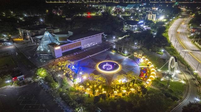 익산 보석박물관 야간 경관/사진 제공=익산시