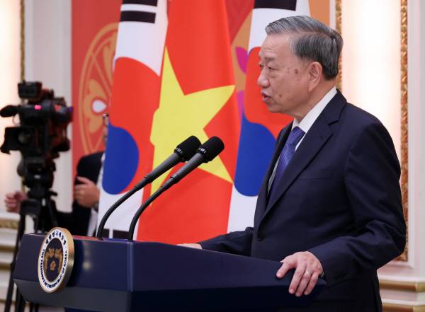 답사하는 베트남 서기장. 연합뉴스