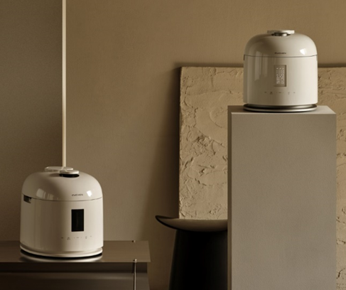 쿠첸이 최근 출시한 123 밥솥. 잡곡밥과 만능찜, 수비드, 솥밥 모드 등을 지원한다. <쿠첸>