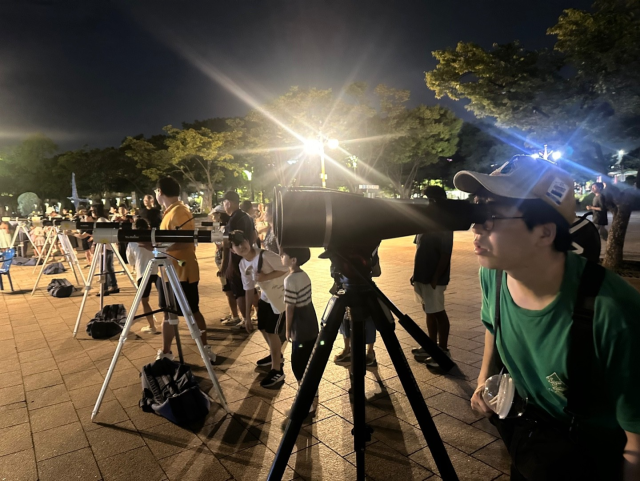 월드컵공원 관측 프로그램. 사진제공=서울시