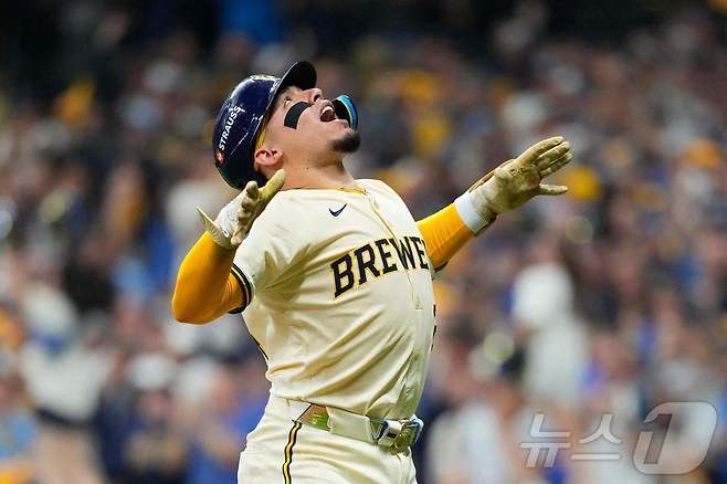 윌리엄 콘트레라스(밀워키 브루어스). ⓒ AFP=뉴스1