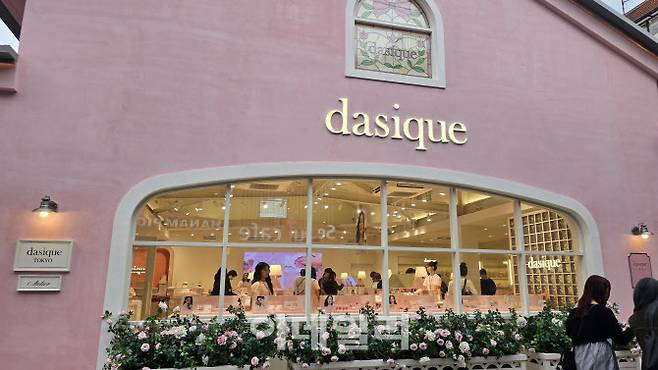 3일 일본 도쿄 신오쿠보에 있는 데이지크 일본 플래그십 스토어 외부 전경 (사진=김지우 기자)