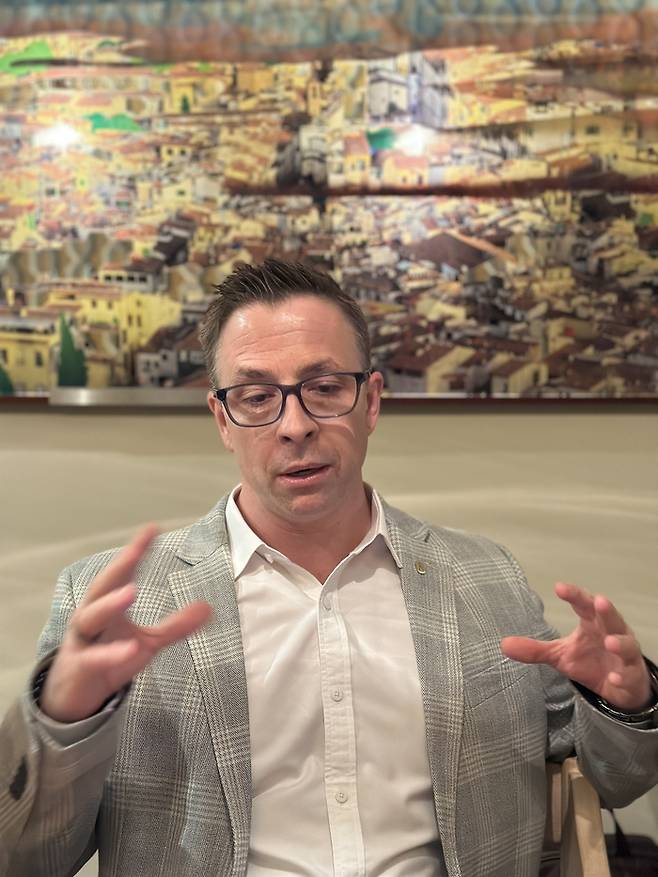 엠제이 버치 캄보디아 아만사라 총지배인/ 사진=권효정 여행+ 기자