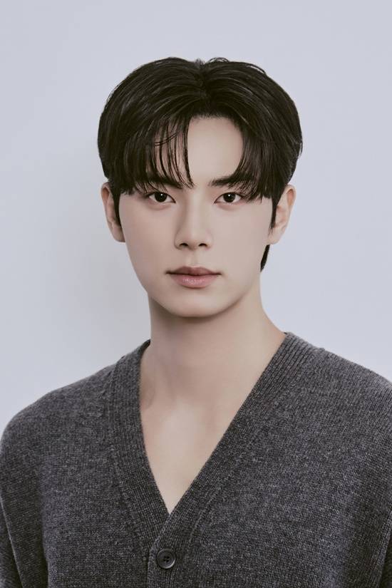 바로엔터테인먼트. 이채민