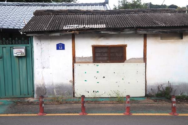 합천읍 남정초등학교 지나 정겹게 낡은 거리. /이서후 기자