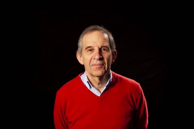 올해 노벨물리학상을 받은 프랑스 출신의 미셸 드보레 미국 예일대 명예교수. EPA/연합뉴스/Yale University 제공