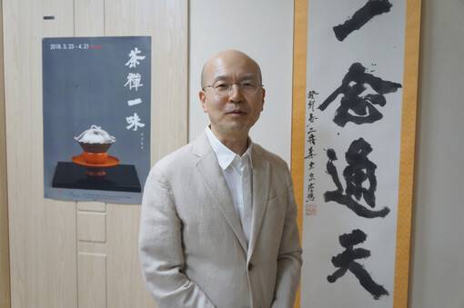 이동천 작가. 강성만 선임기자