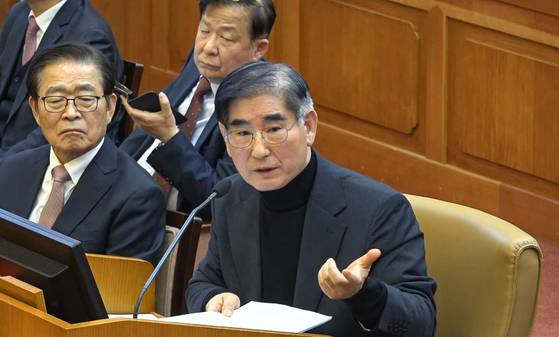 김용현 전 국방부 장관이 지난 1월 23일 오후 서울 종로구 헌법재판소에서 열린 윤석열 대통령 탄핵심판 4차변론에 증인으로 출석해 발언하고 있다. 뉴스1