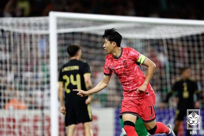 [서울=뉴시스] 한국 남자 축구 대표팀의 손흥민. (사진=대한축구협회 제공) *재판매 및 DB 금지