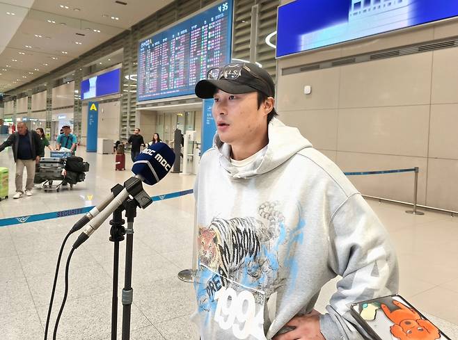 9일 귀국 후 인터뷰하는 김하성 [촬영= 김동찬]