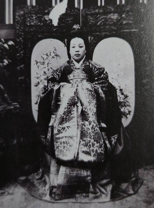 황귀비 엽서 사진, 20세기 초, 국립고궁박물관. 사진=한국학중앙연구원