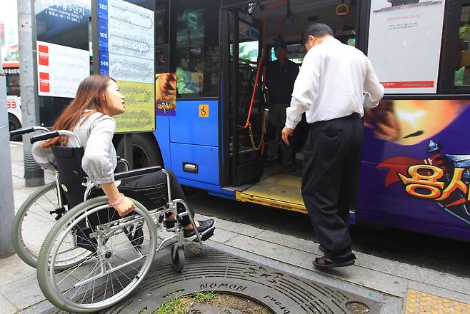 저상버스 보조금 차등지급 추진 검토