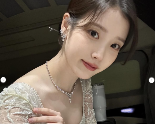 가수 겸 배우 아이유. /아이유 소셜미디어