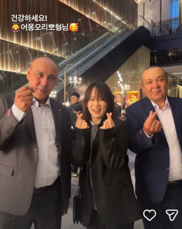 thumb/R658x0.q70/?fname=https://t1.daumcdn.net/news/202510/11/SpoHankook/20251011221313360ghxh.jpg